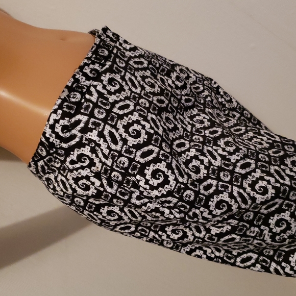 RUBY RD PANTS SIZE 10 STRETCHABLE FABRIC - Picture 3 of 9